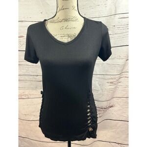 Bikers Pride‎ Black V-Neck Angel Wings Graphic Lace-Up Sides T-Shirt
